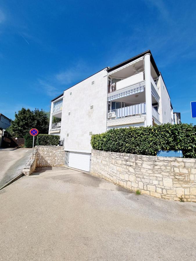 Sea View App Mirta Appartement Umag Buitenkant foto