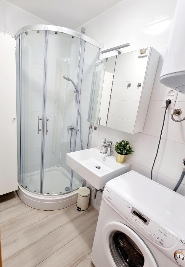 Sea View App Mirta Appartement Umag Buitenkant foto